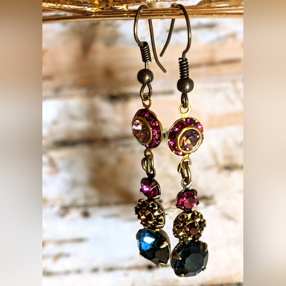Hot Pink Fuschia Flower & Blue Swarovski Crystal In Drop Dangle Brass Earrings - Picture 5 of 7